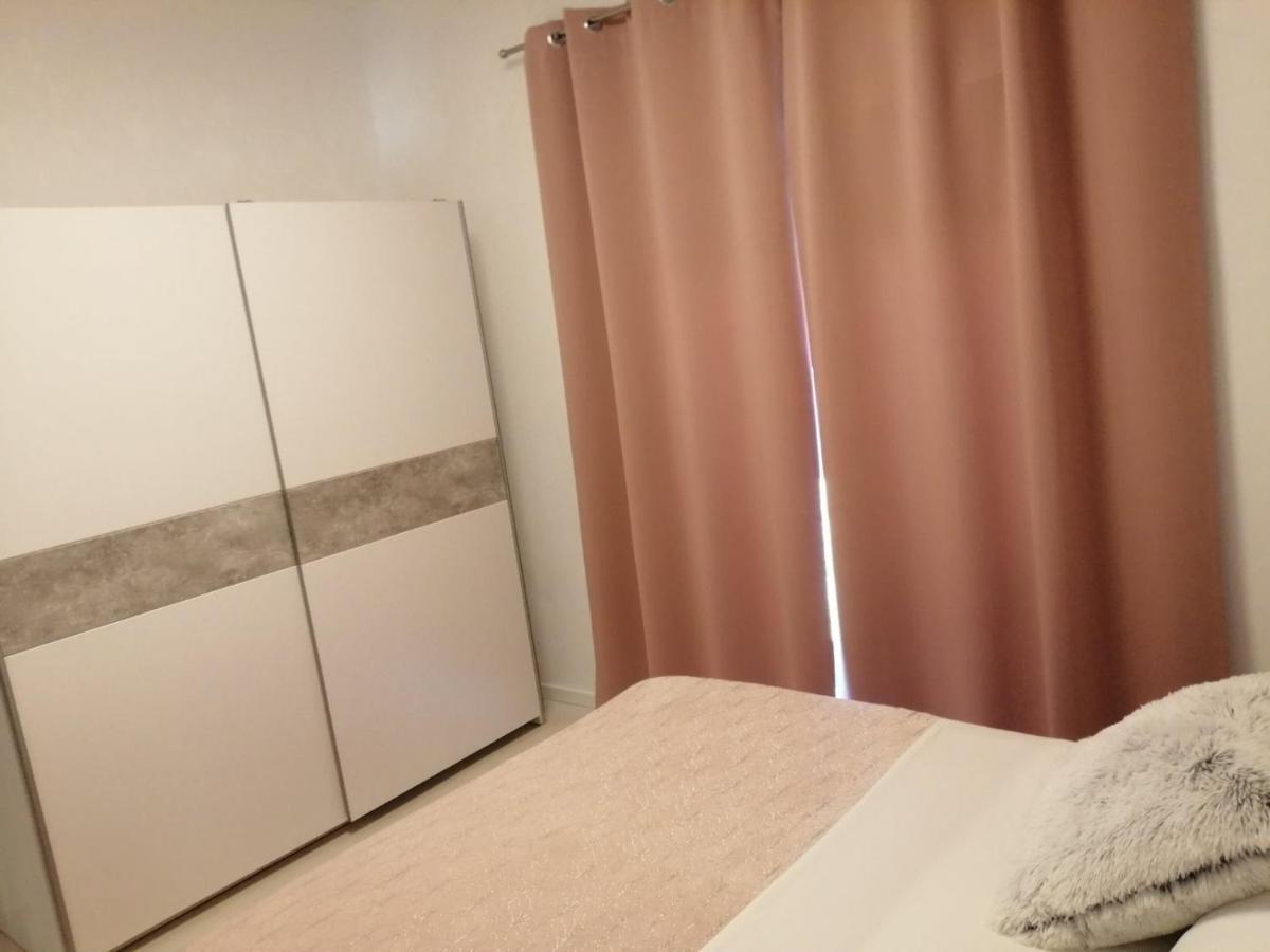 Apartman Lucano Bibinje Exteriör bild