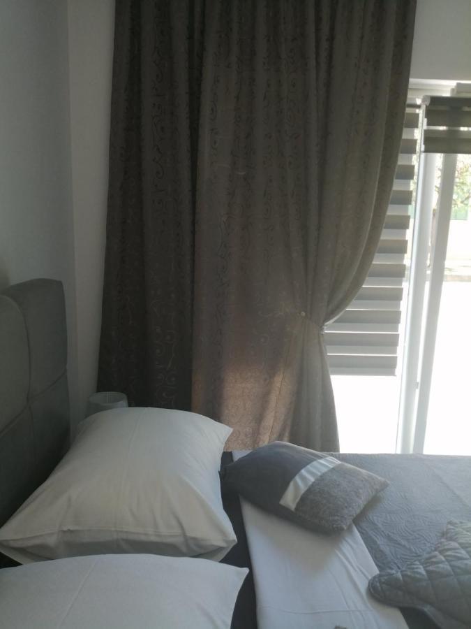Apartman Lucano Bibinje Exteriör bild