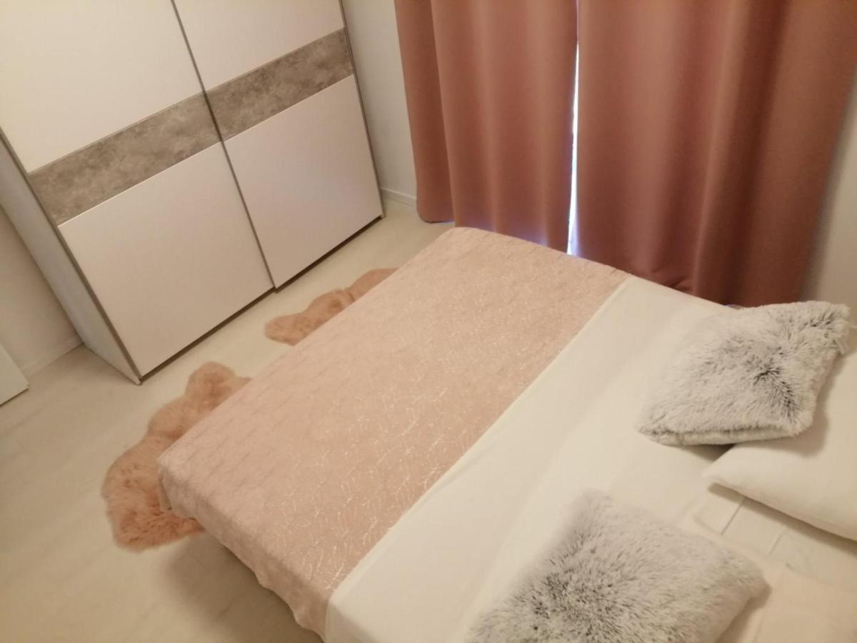Apartman Lucano Bibinje Exteriör bild