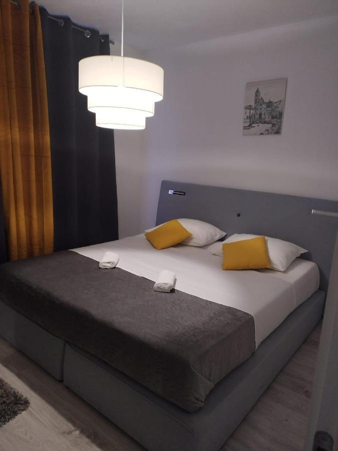 Apartman Lucano Bibinje Exteriör bild