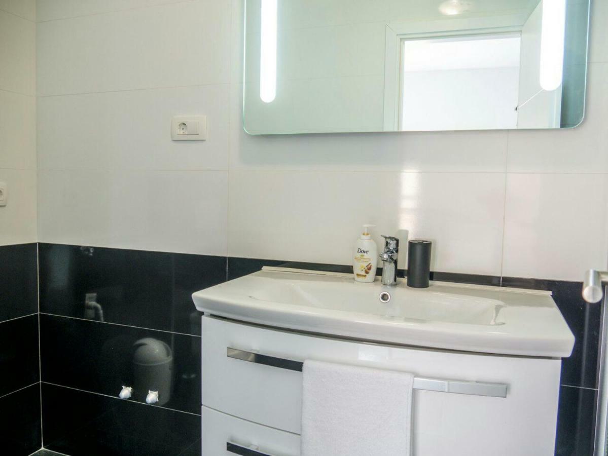 Apartman Lucano Bibinje Exteriör bild