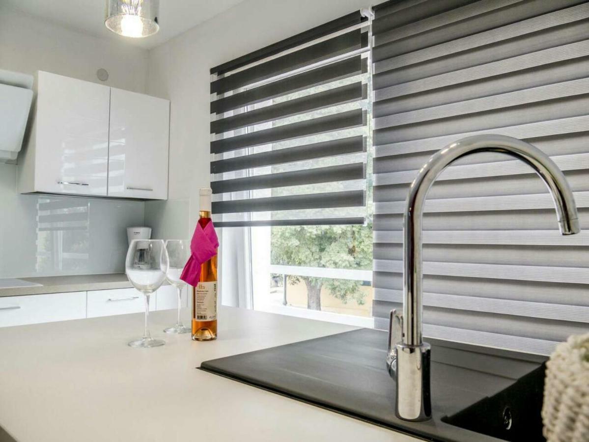 Apartman Lucano Bibinje Exteriör bild